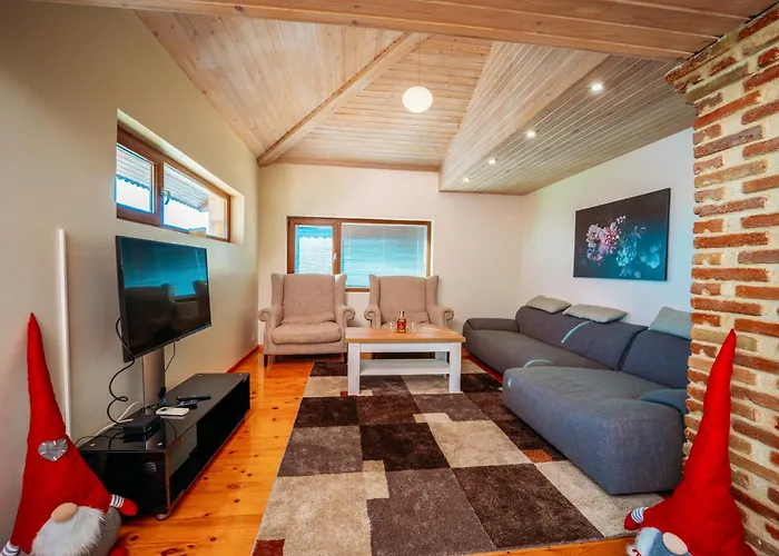 Makeli 4* רוגאצ'בו