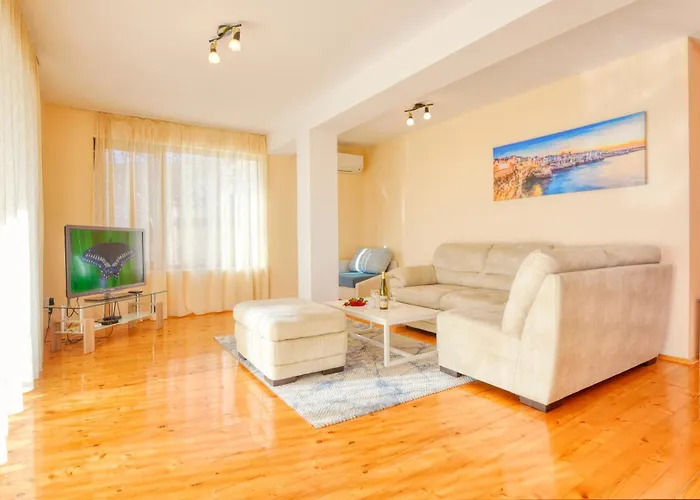 Makeli בית הארחה