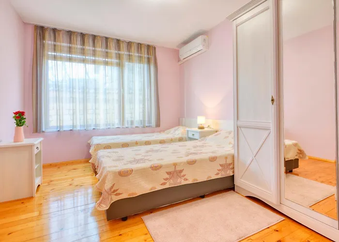 Makeli בית הארחה 4*