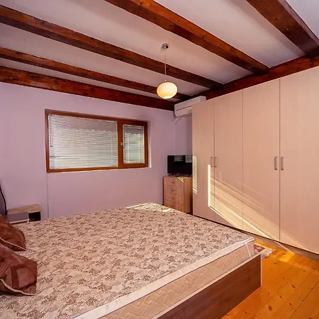 Makeli Къща за гости Рогачево